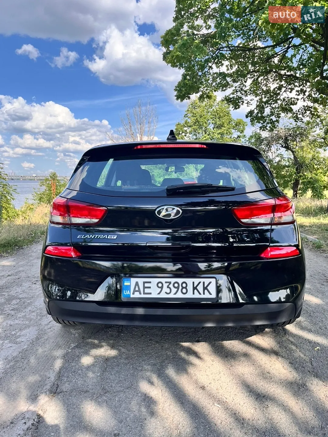 2017 Hyundai Elantra - мініатюра 5