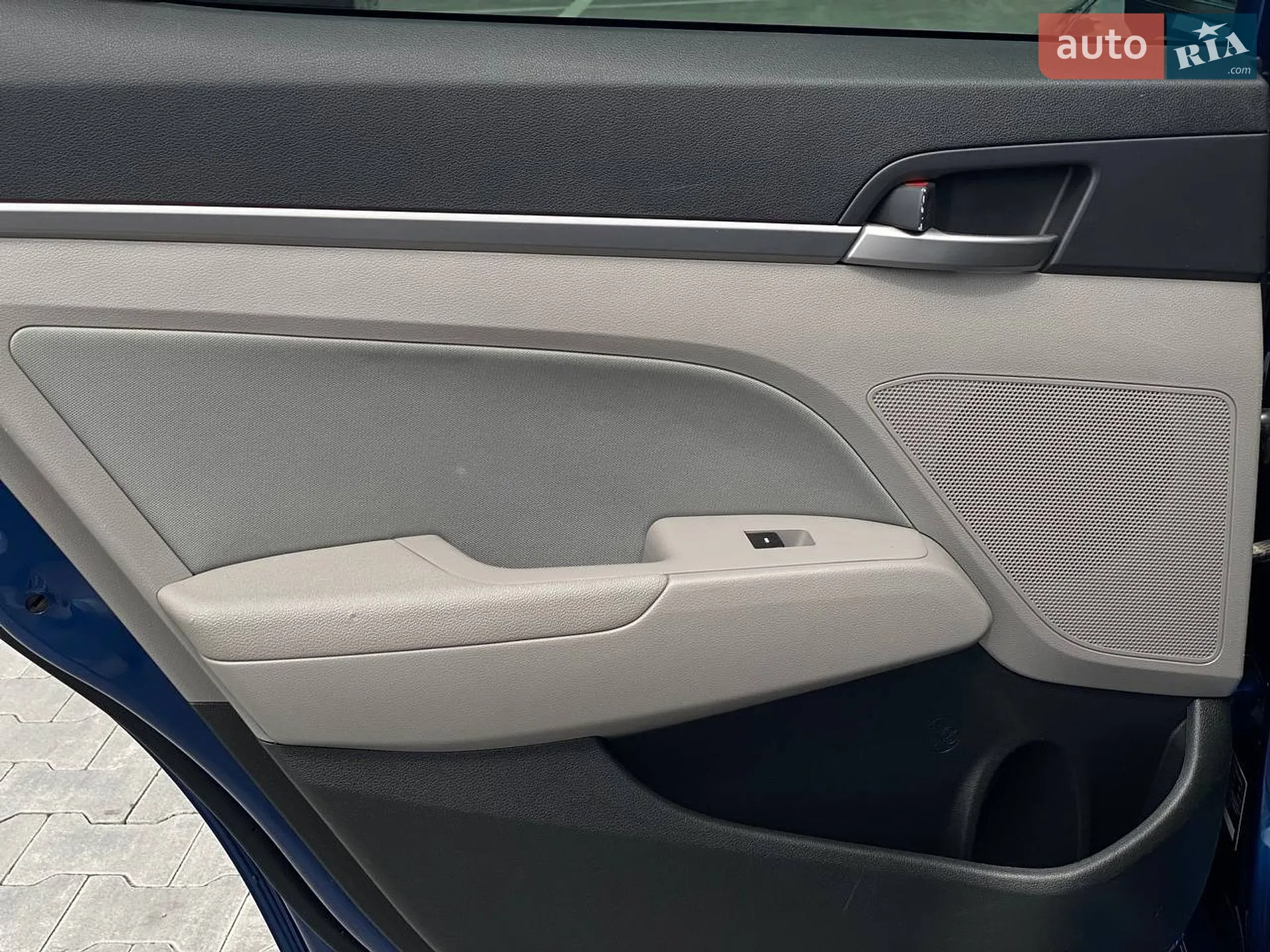 2018 Hyundai Elantra - мініатюра 41