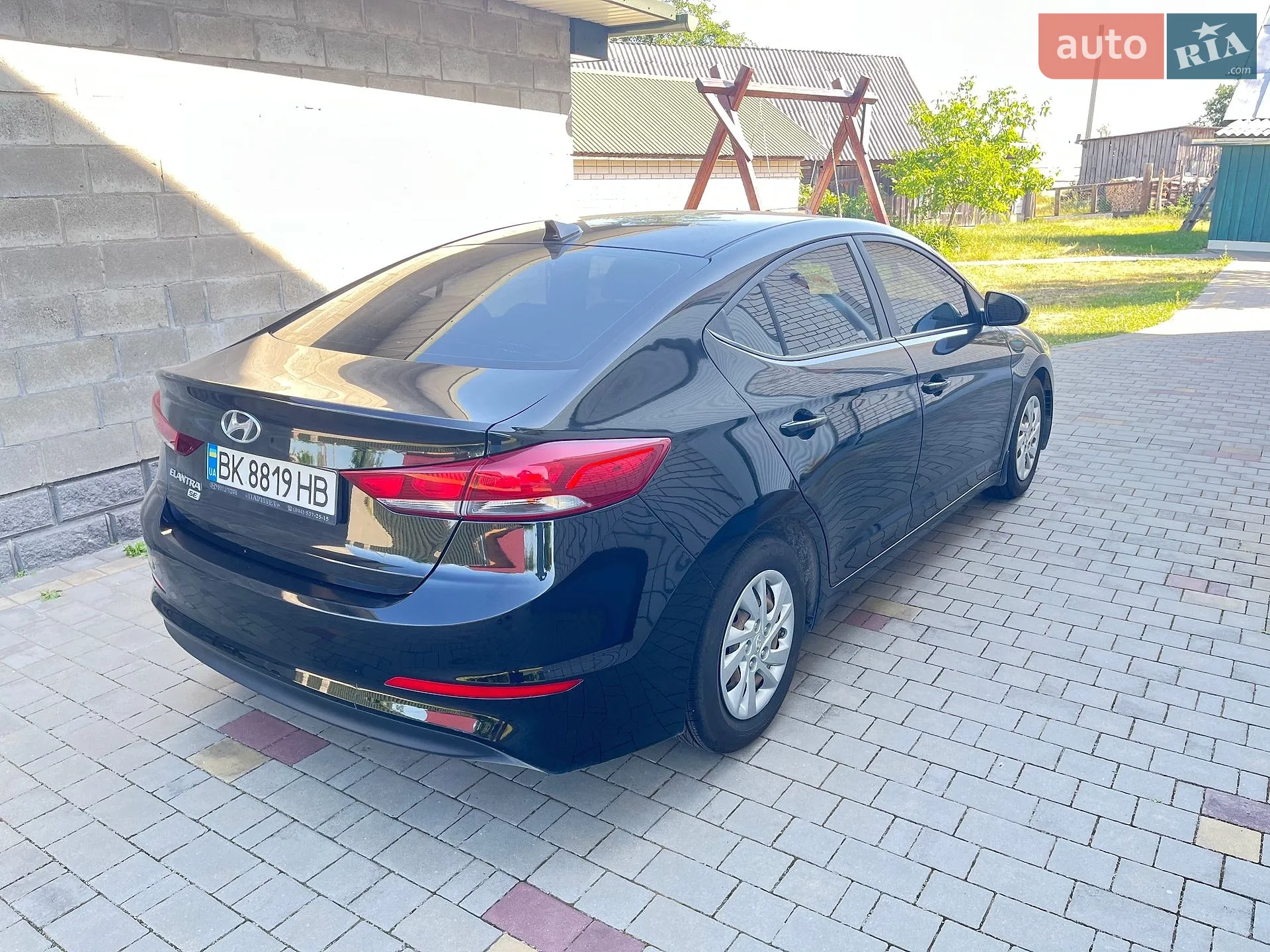 2017 Hyundai Elantra - мініатюра 4