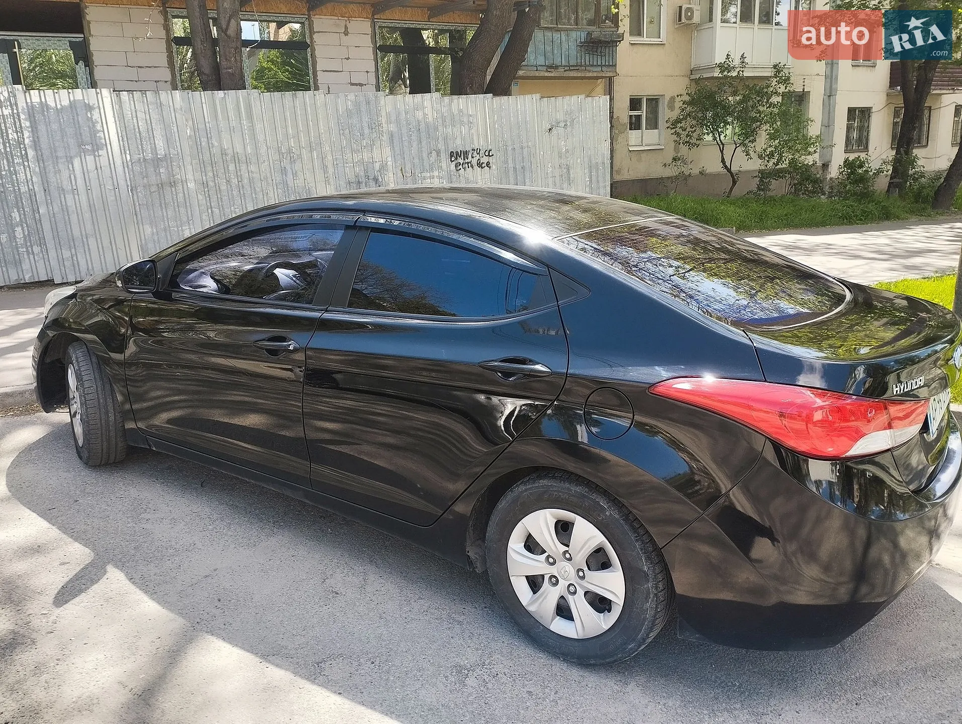 2013 Hyundai Elantra - мініатюра 9