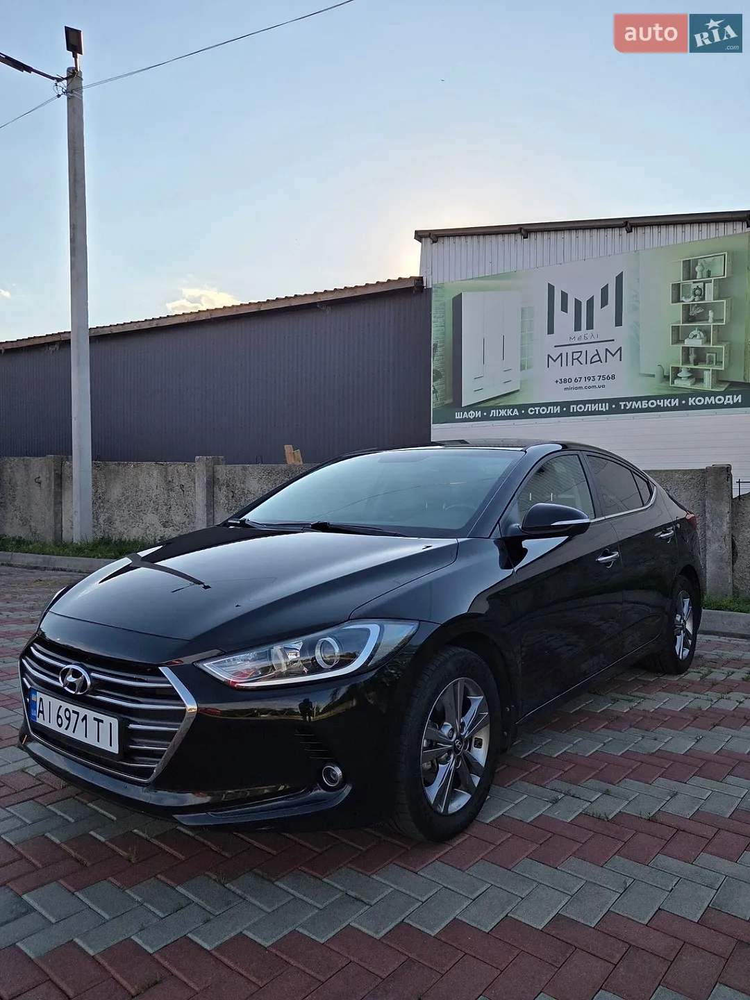 2018 Hyundai Elantra - мініатюра 2