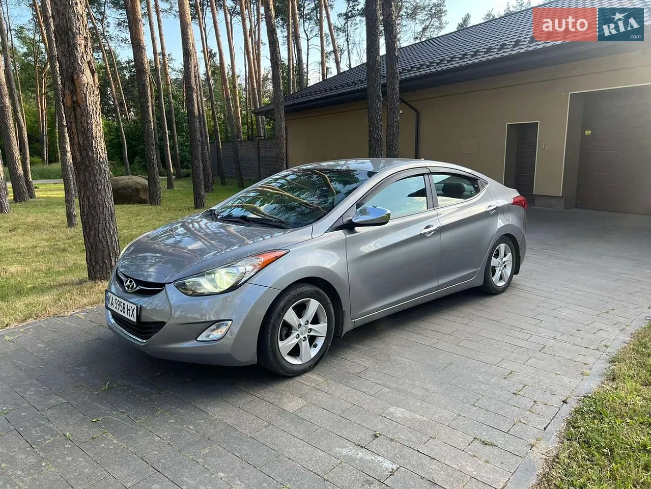 2013 Hyundai Elantra - мініатюра 15