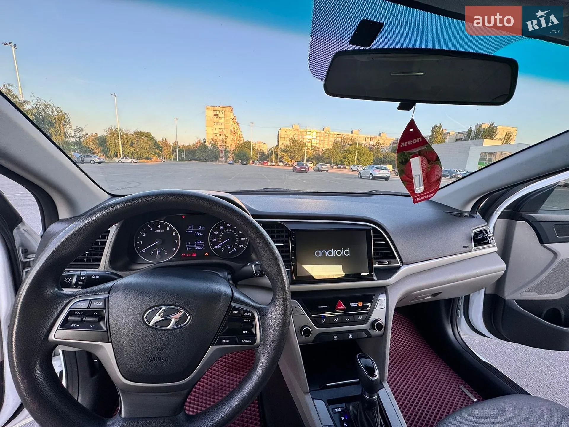 2016 Hyundai Elantra - мініатюра 9