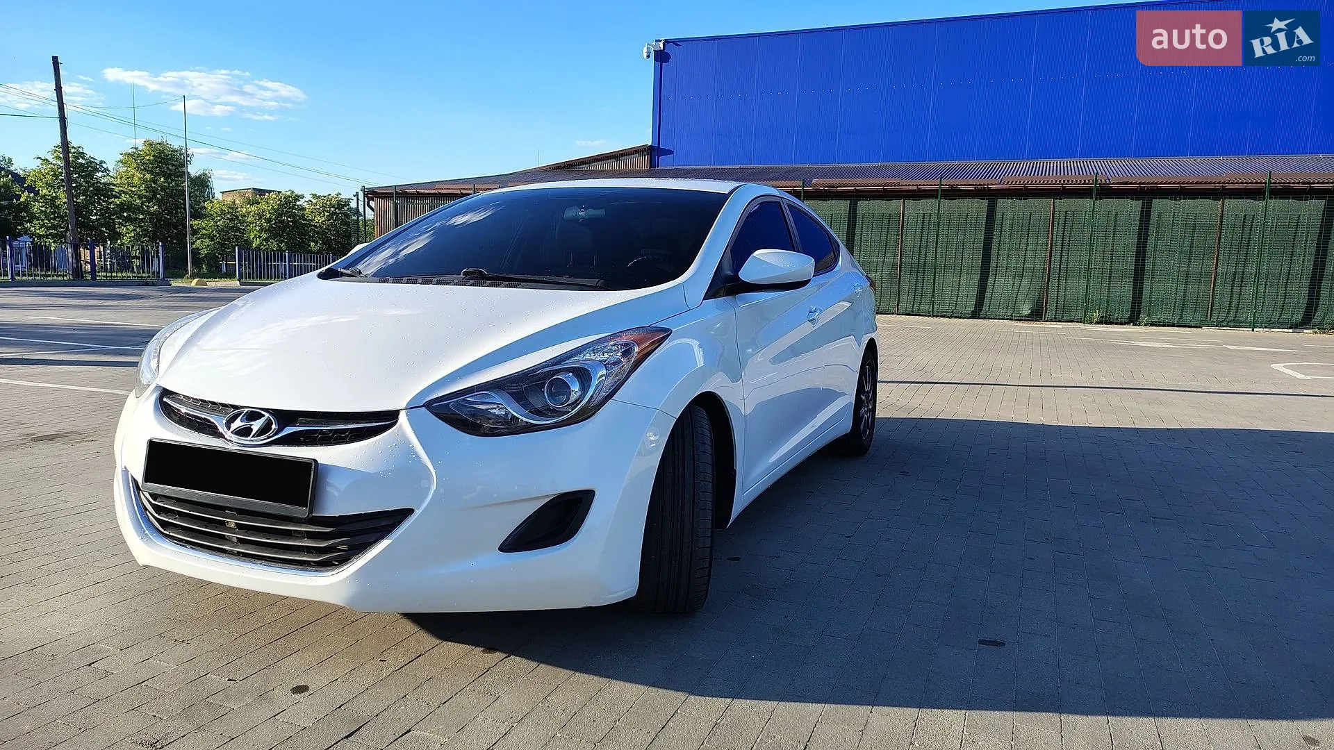 2013 Hyundai Elantra - мініатюра 3