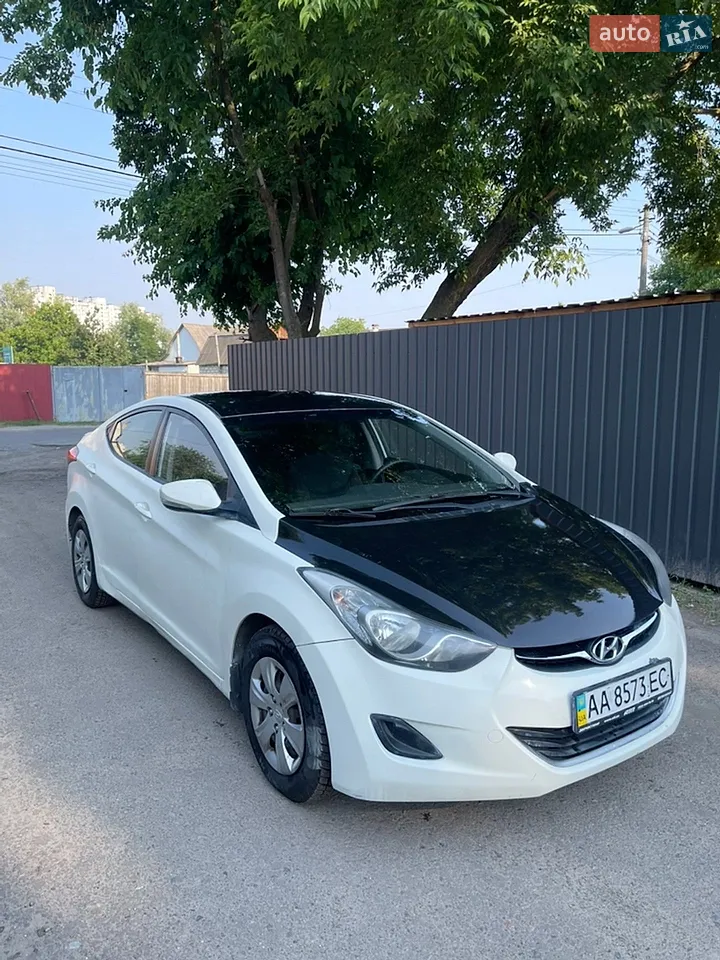 2012 Hyundai Elantra - мініатюра 22