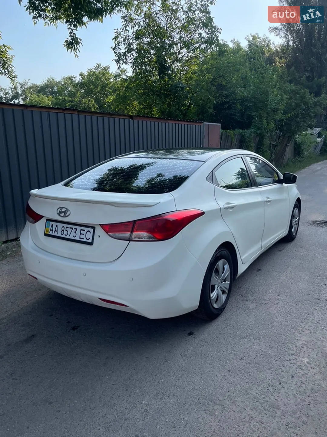 2011 Hyundai Elantra - мініатюра 9