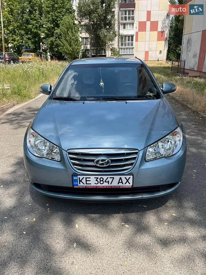 2011 Hyundai Elantra - мініатюра 8