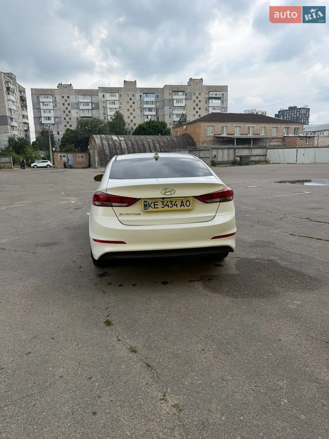 2016 Hyundai Elantra - мініатюра 5