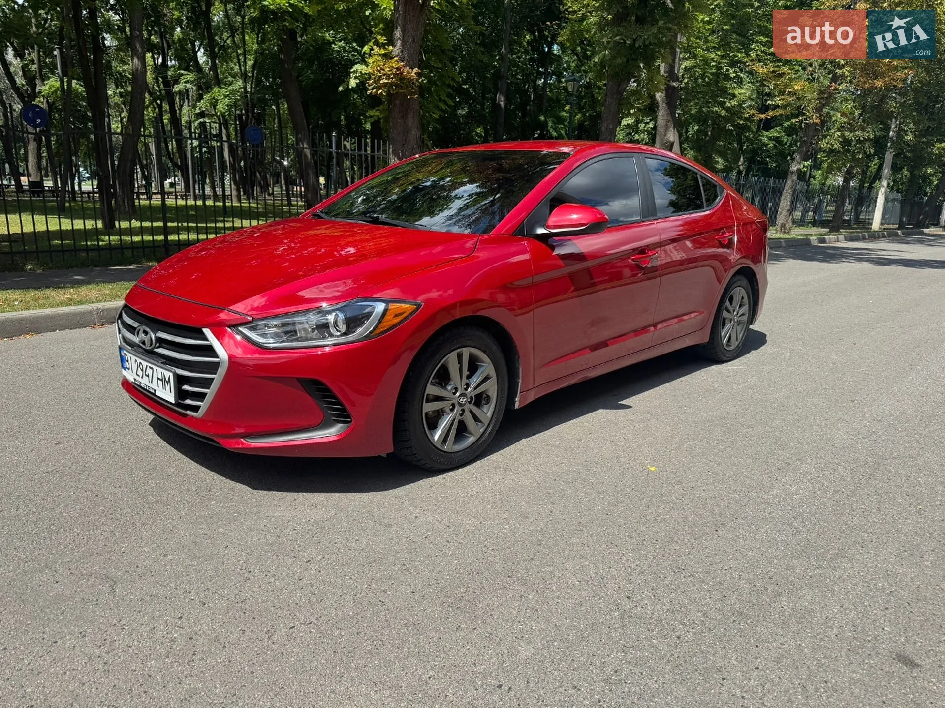 2018 Hyundai Elantra - фото 1