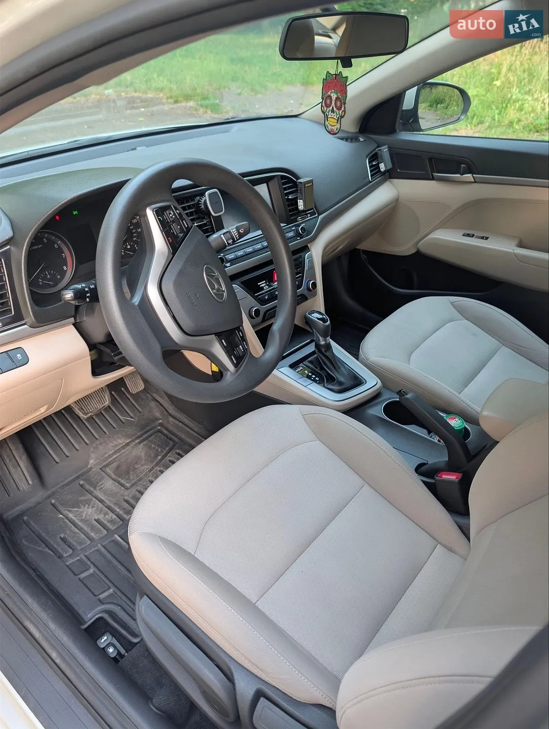 2018 Hyundai Elantra - мініатюра 9