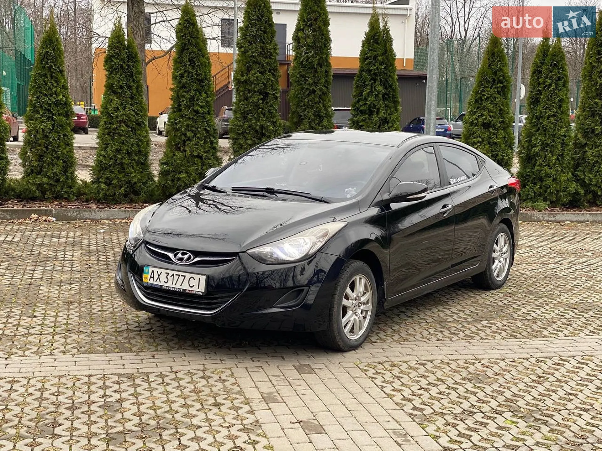 2011 Hyundai Elantra - фото 1
