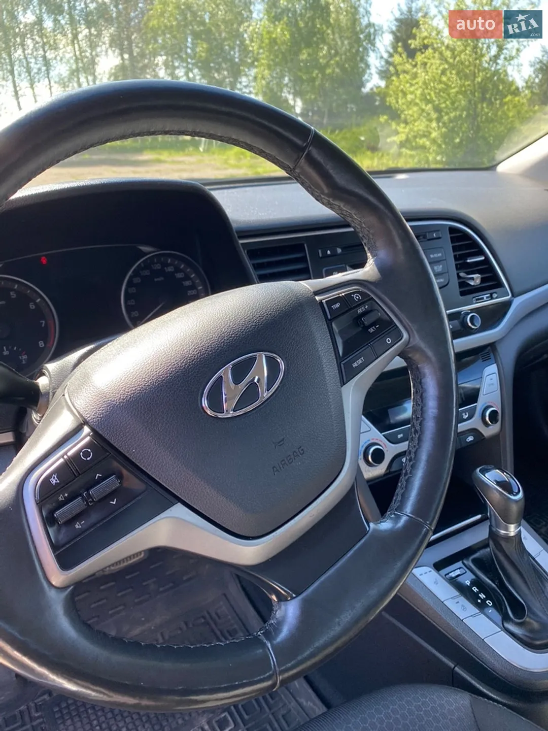 2018 Hyundai Elantra - мініатюра 8