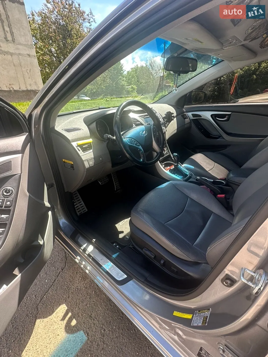 2014 Hyundai Elantra - мініатюра 7