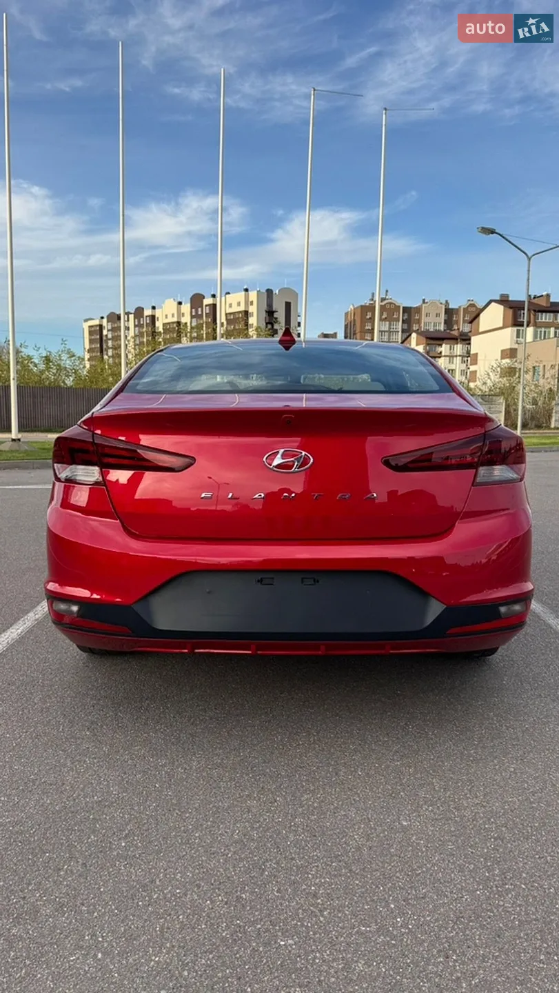 2020 Hyundai Elantra - мініатюра 10