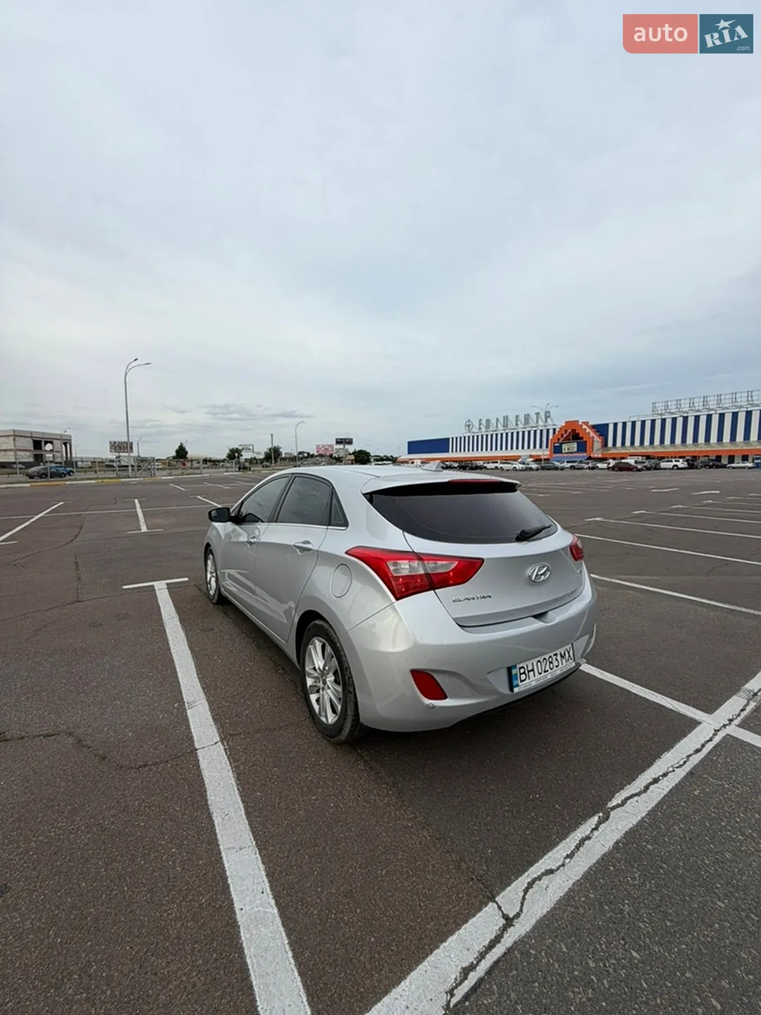 2013 Hyundai Elantra - мініатюра 3