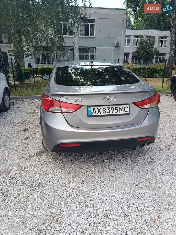 2013 Hyundai Elantra - мініатюра 41
