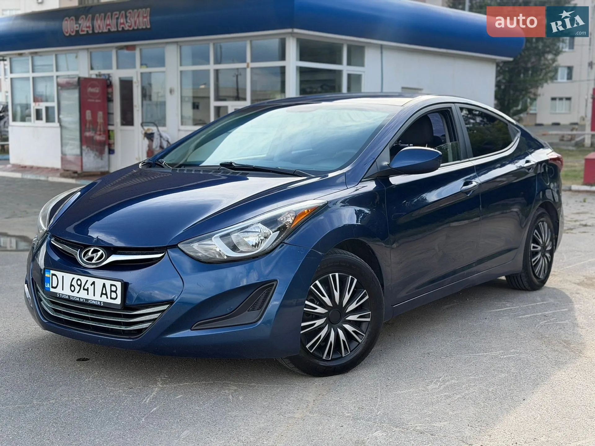 2015 Hyundai Elantra - мініатюра 15