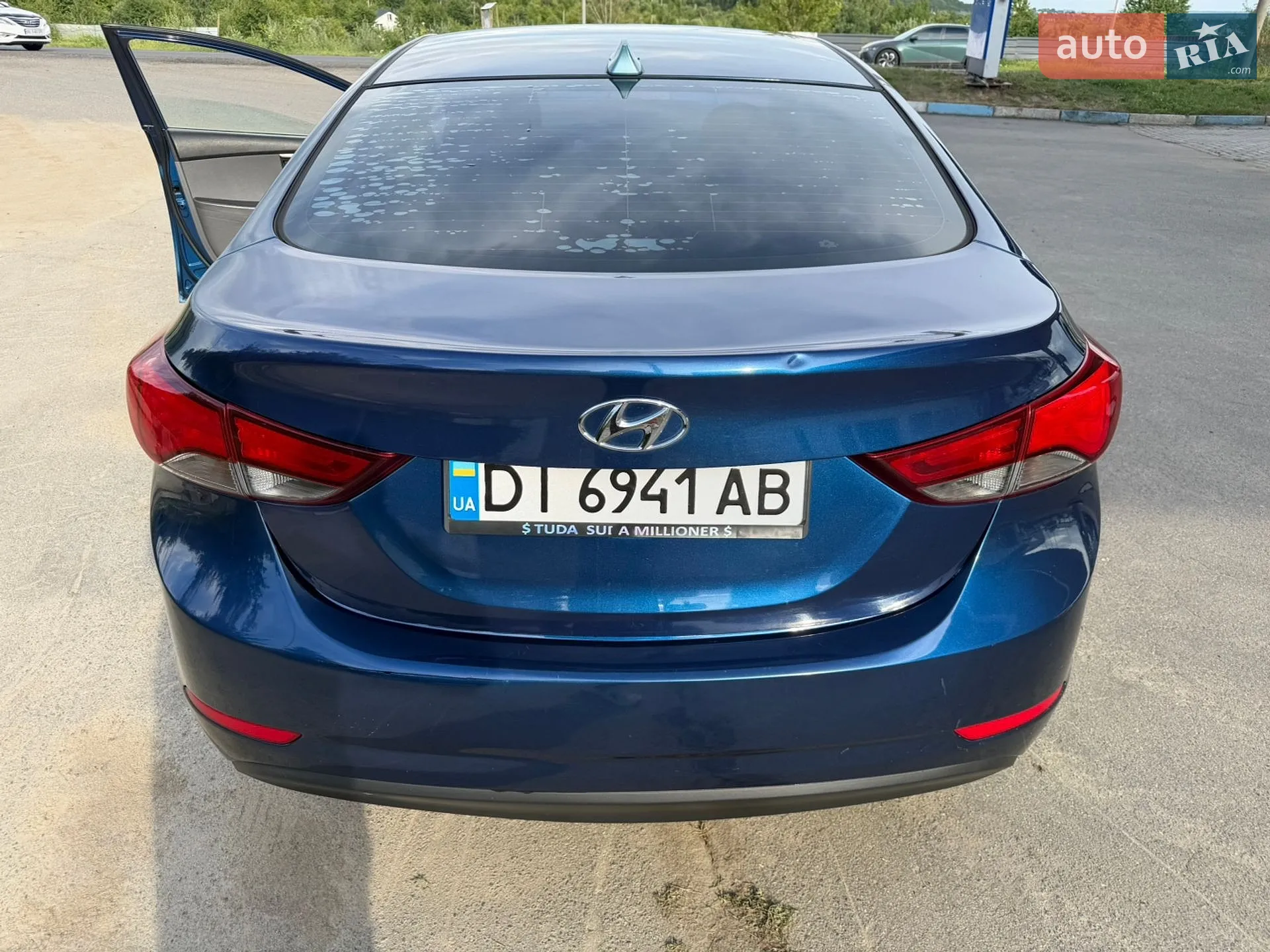 2015 Hyundai Elantra - мініатюра 19