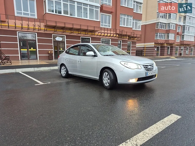 Hyundai Elantra 2010