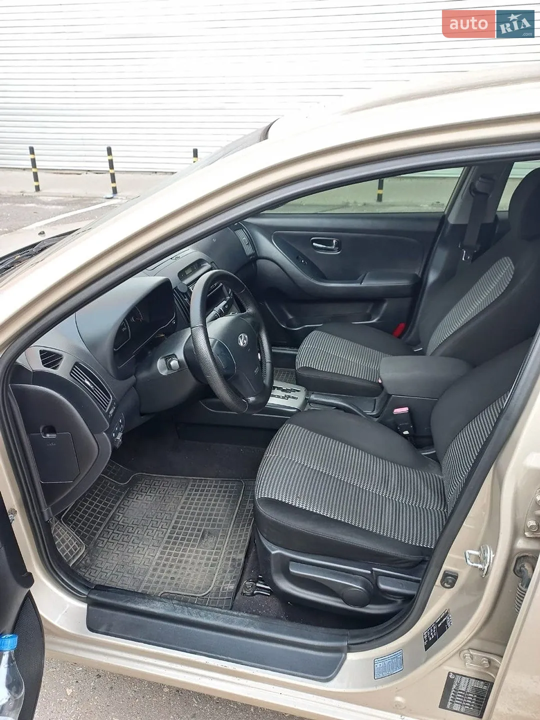 2010 Hyundai Elantra - мініатюра 6