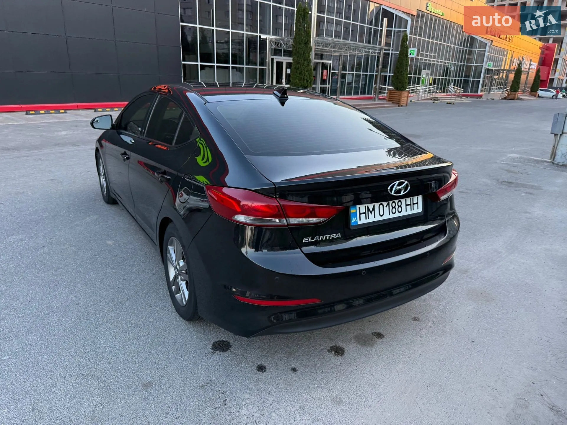2016 Hyundai Elantra - мініатюра 14