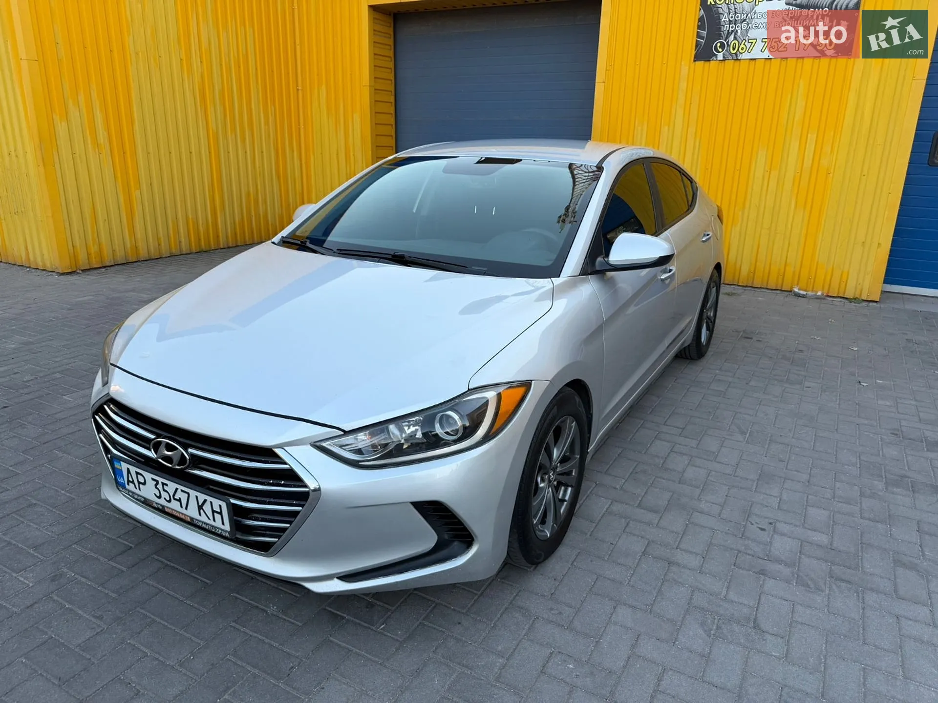 2018 Hyundai Elantra - мініатюра 2
