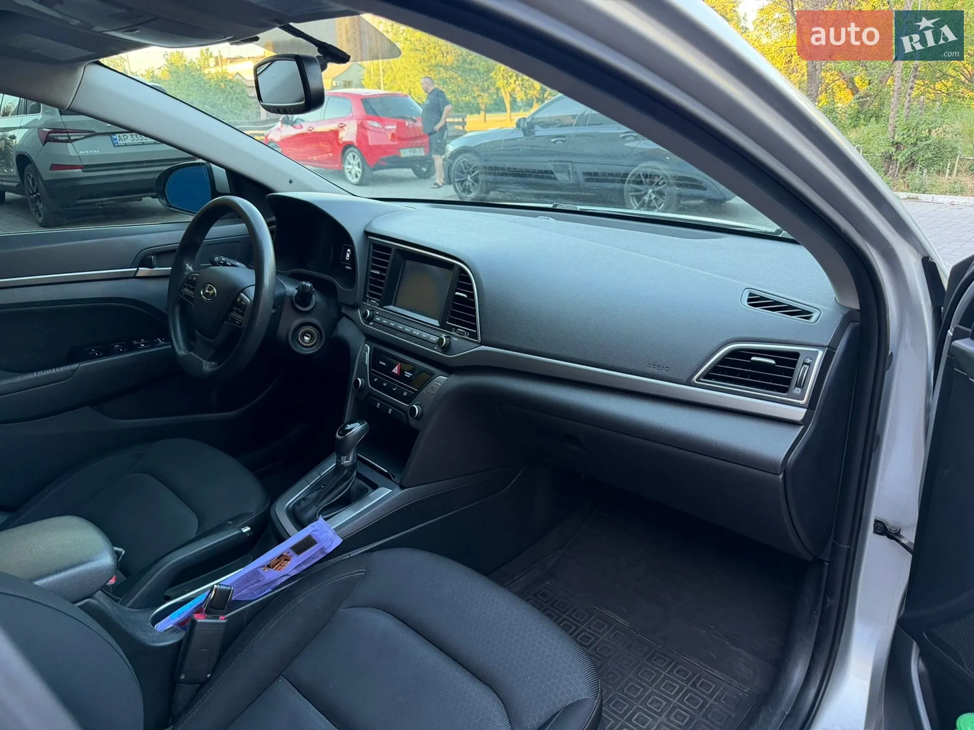 2018 Hyundai Elantra - мініатюра 7