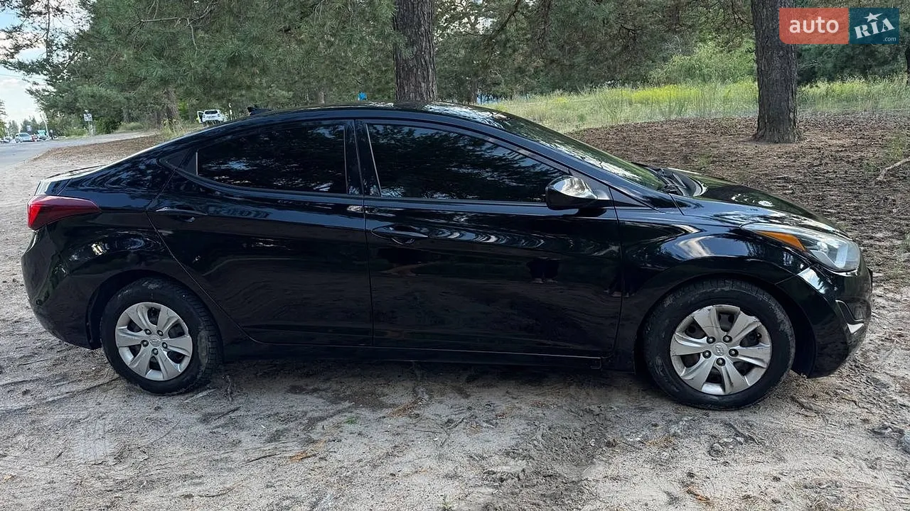 2015 Hyundai Elantra - мініатюра 28