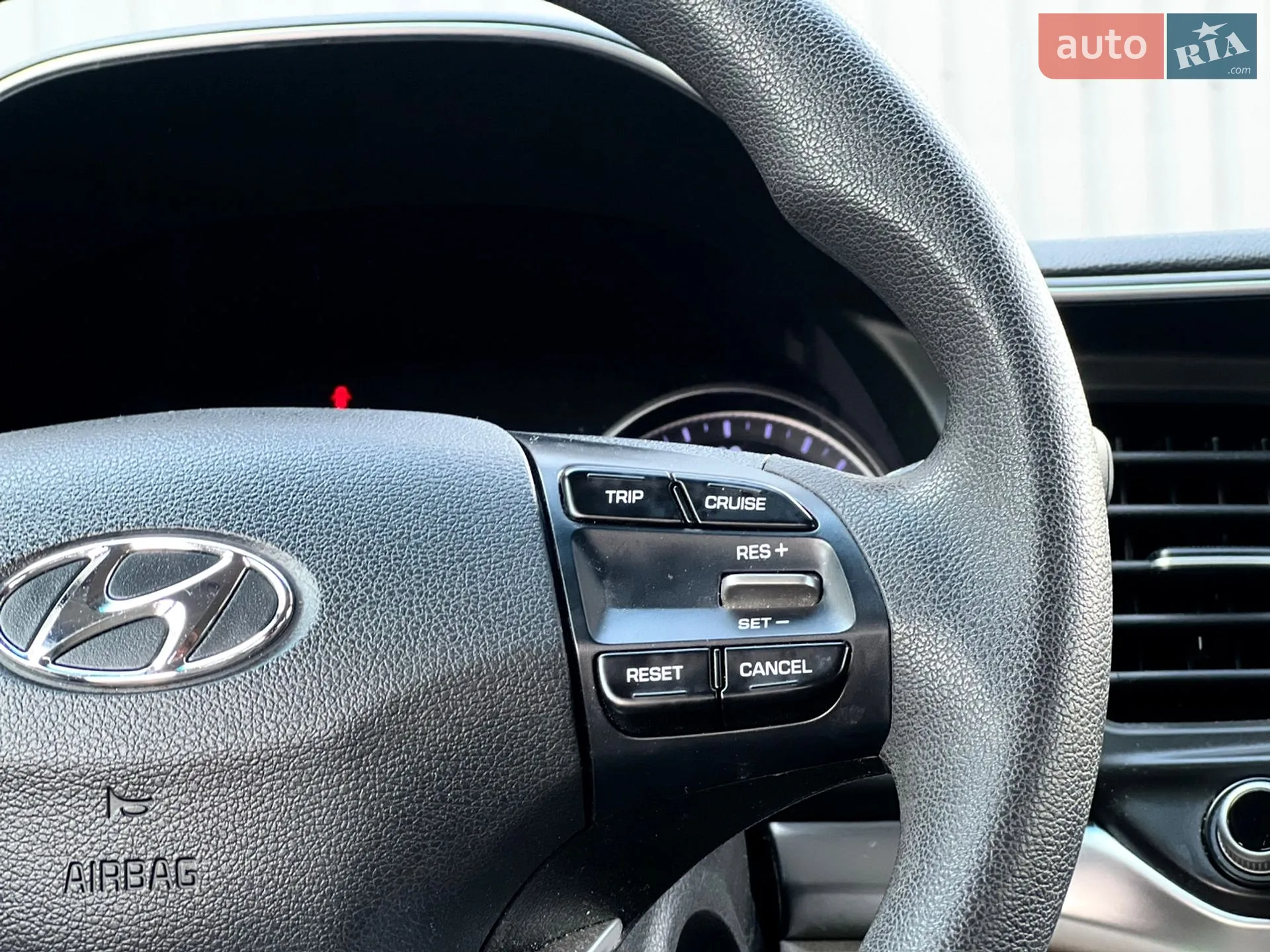 2019 Hyundai Elantra - мініатюра 15
