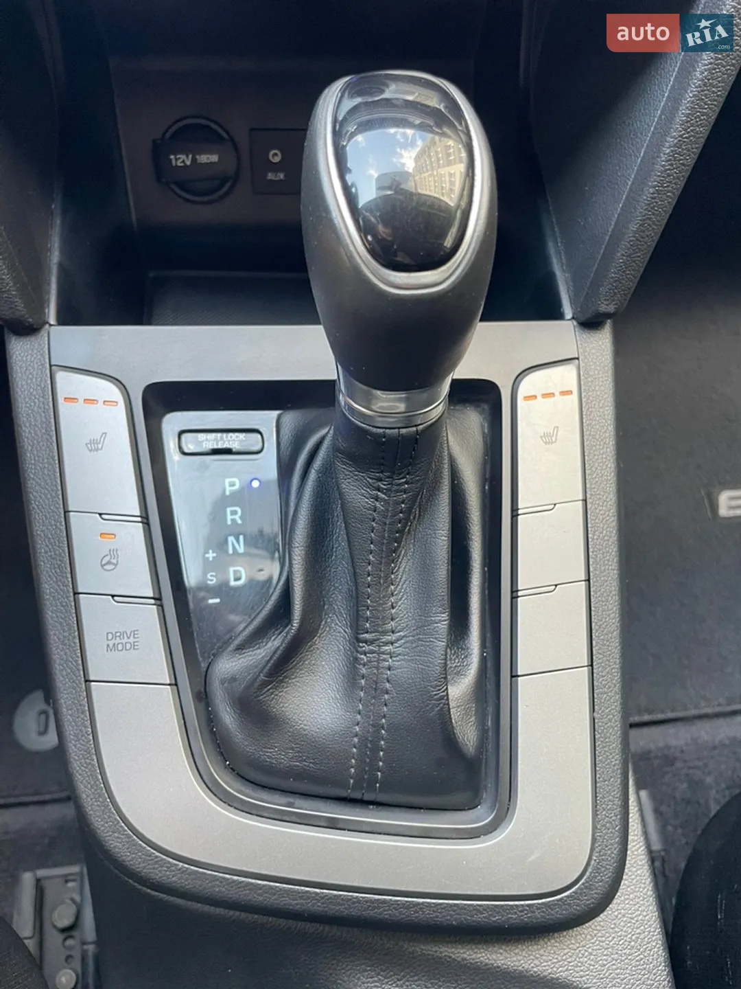 2019 Hyundai Elantra - мініатюра 20