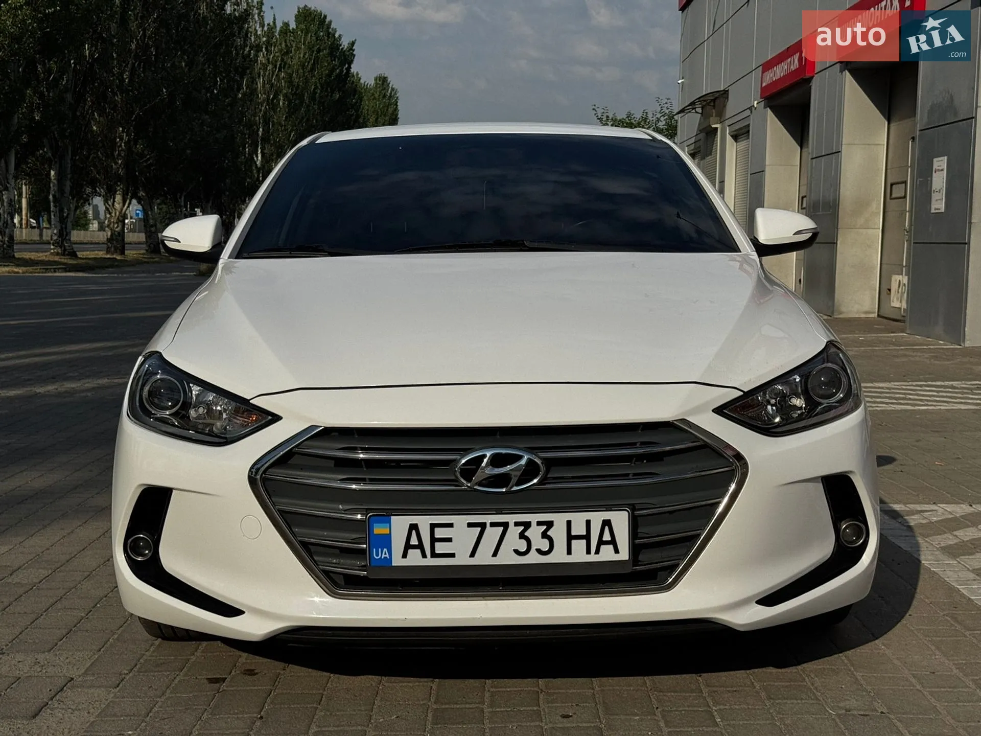 2016 Hyundai Elantra - мініатюра 3