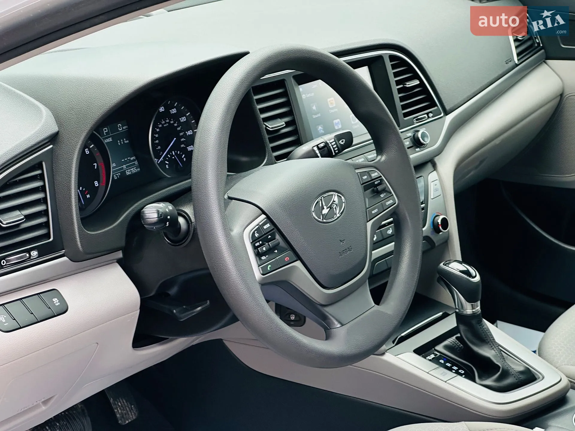 2017 Hyundai Elantra - мініатюра 15
