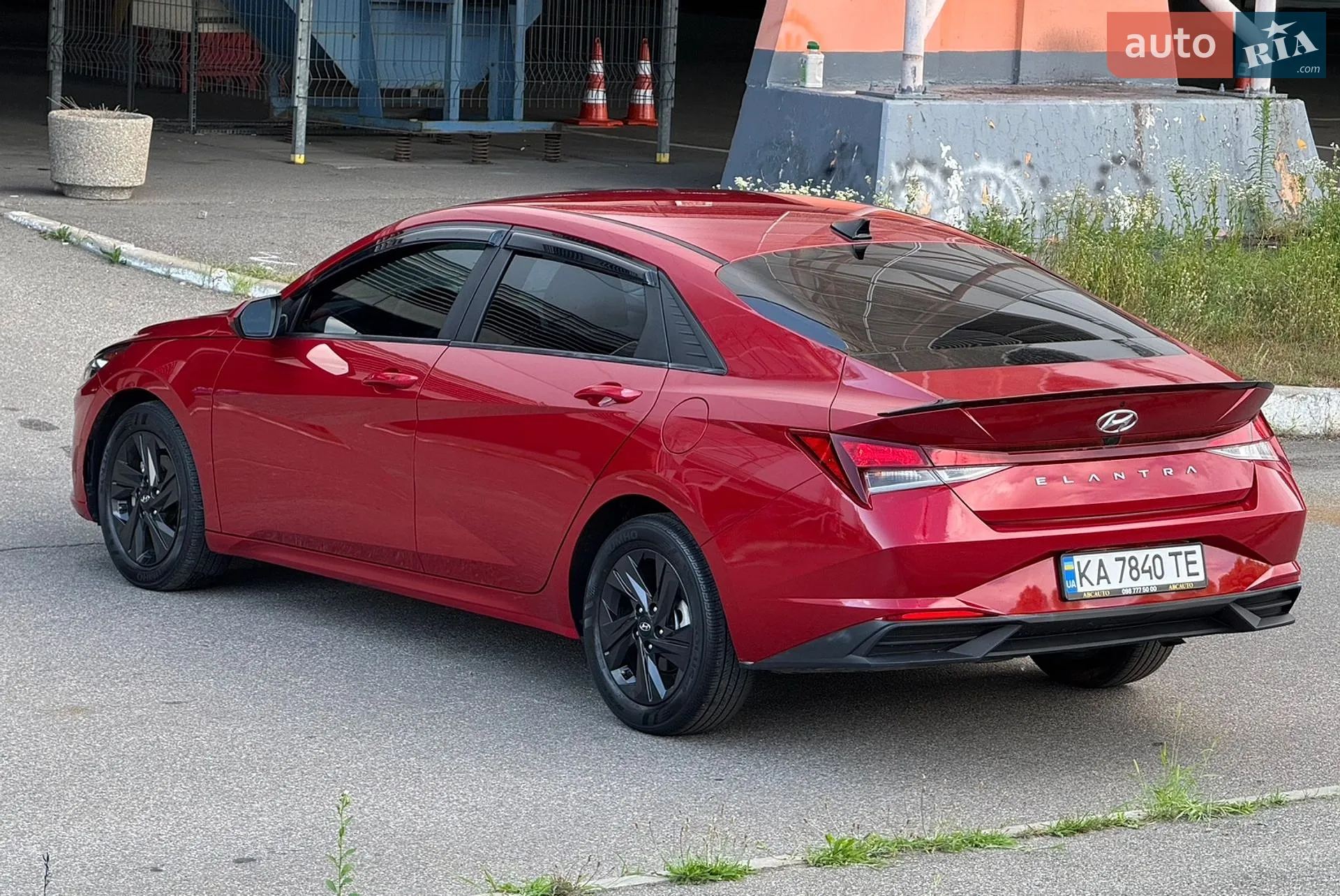 2022 Hyundai Elantra - мініатюра 3