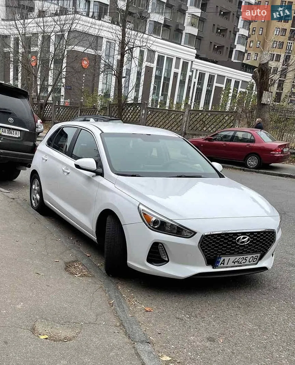2017 Hyundai Elantra - фото 1