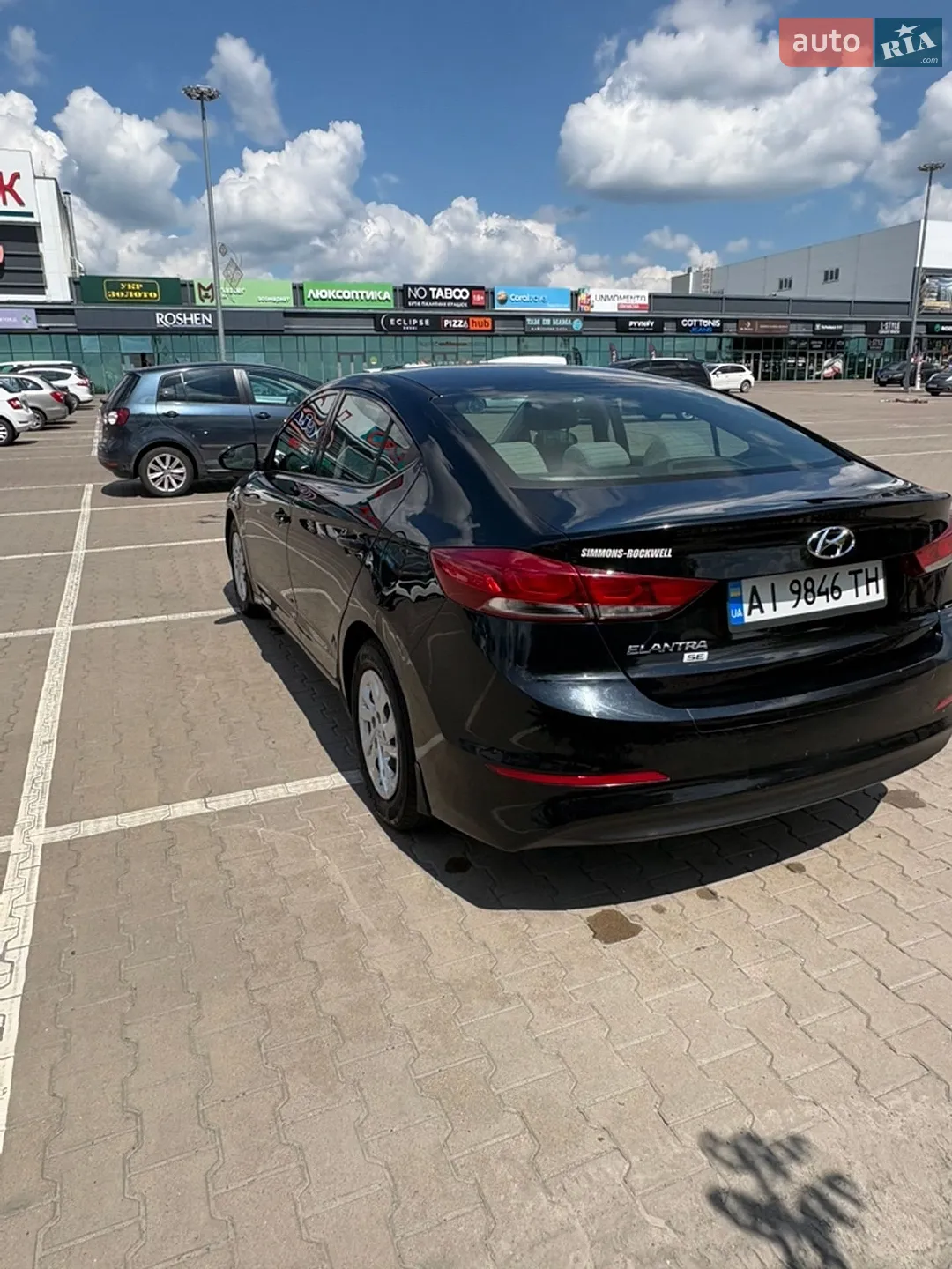 2018 Hyundai Elantra - мініатюра 11