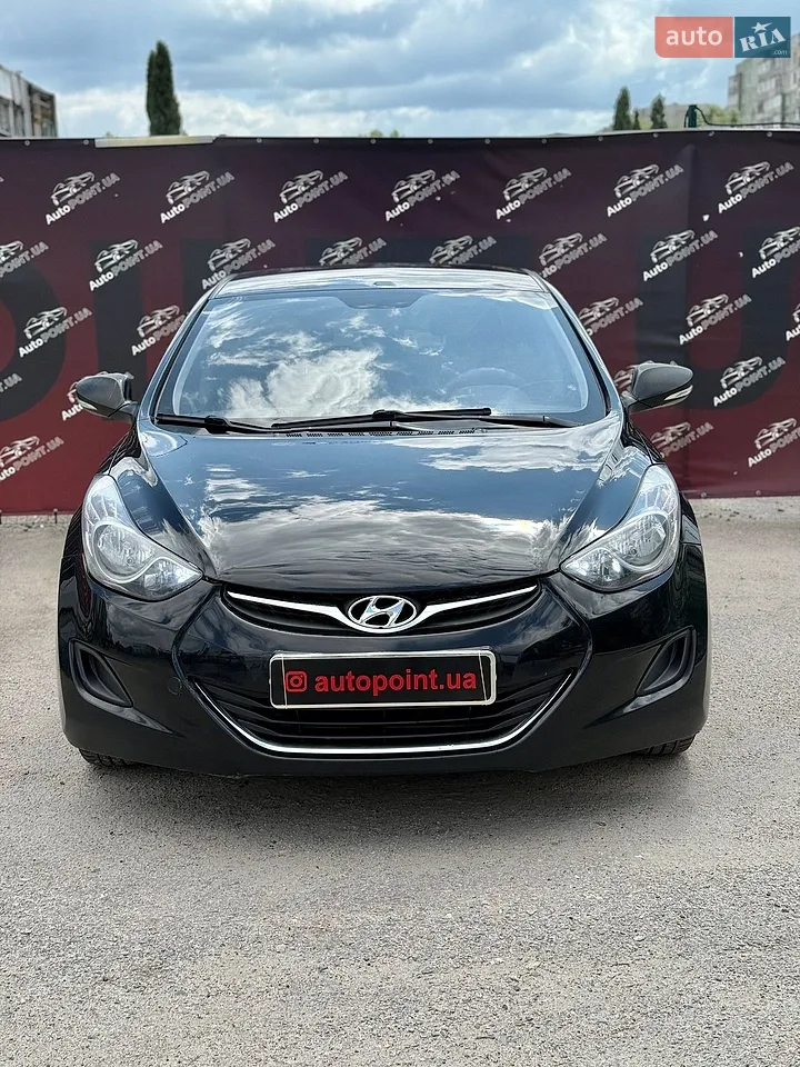 2013 Hyundai Elantra - мініатюра 17