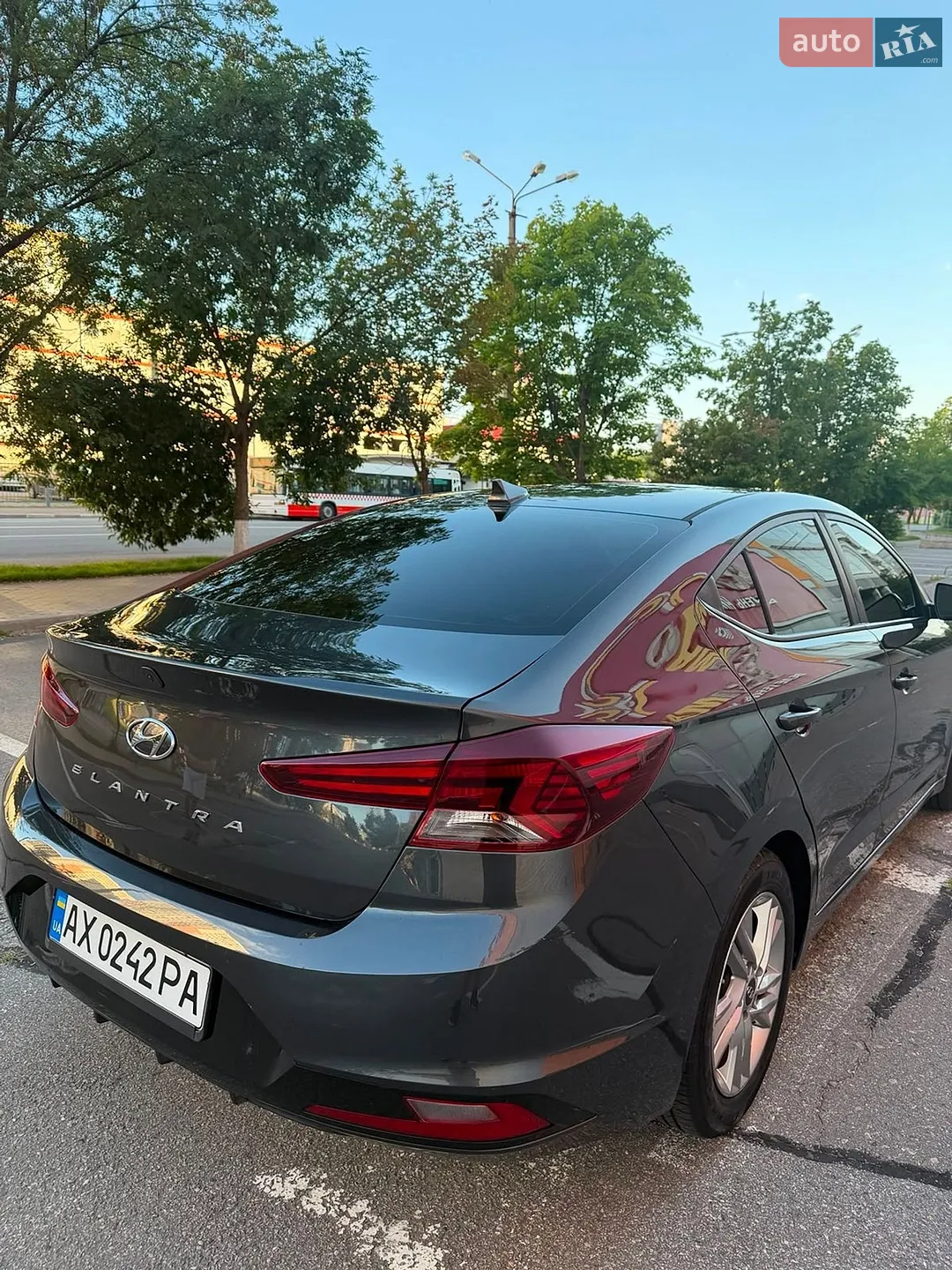 2020 Hyundai Elantra - мініатюра 7