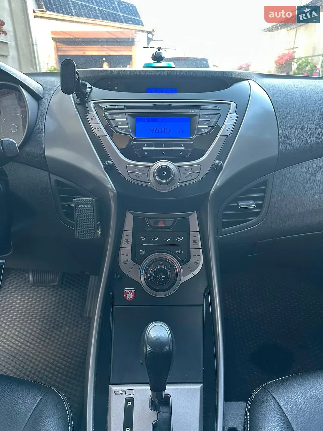 2012 Hyundai Elantra - мініатюра 31