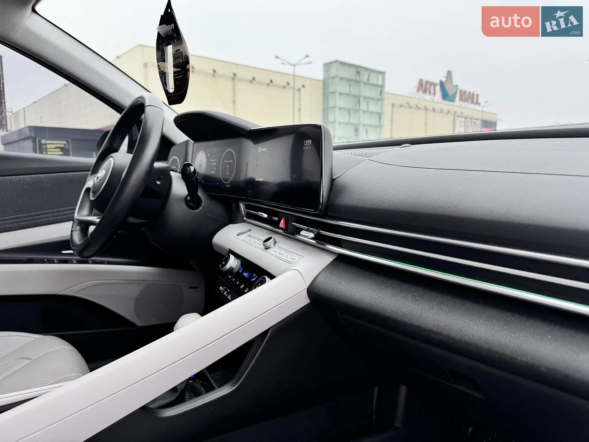 2022 Hyundai Elantra - мініатюра 36