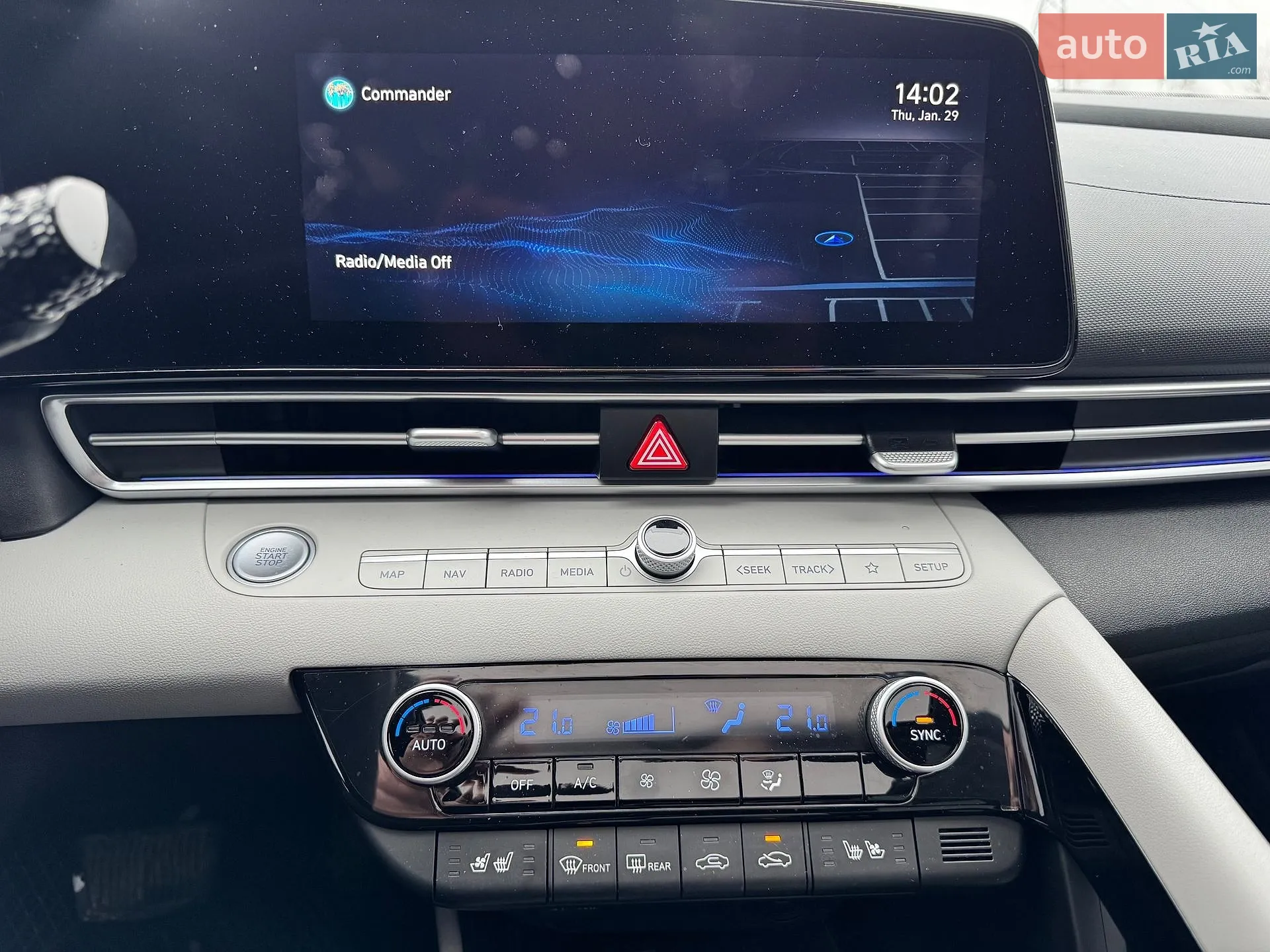 2022 Hyundai Elantra - мініатюра 43