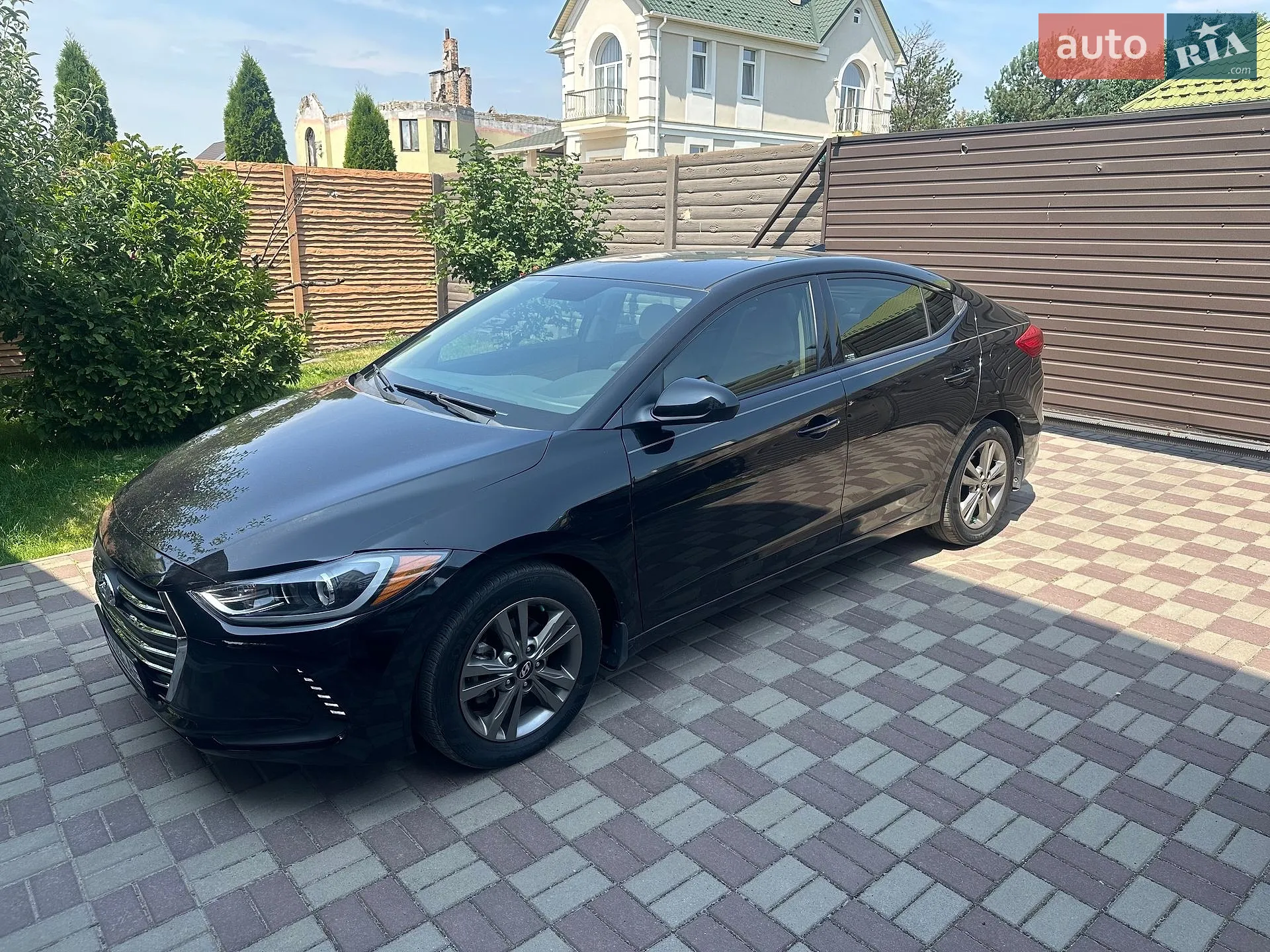 2018 Hyundai Elantra - мініатюра 3