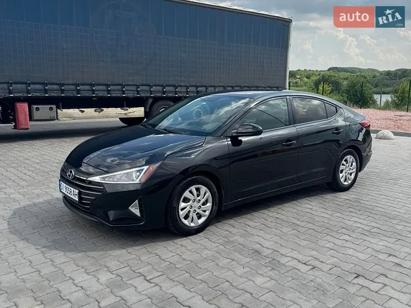 Hyundai Elantra 2019