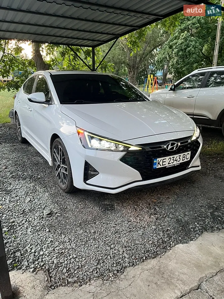 2019 Hyundai Elantra - мініатюра 27