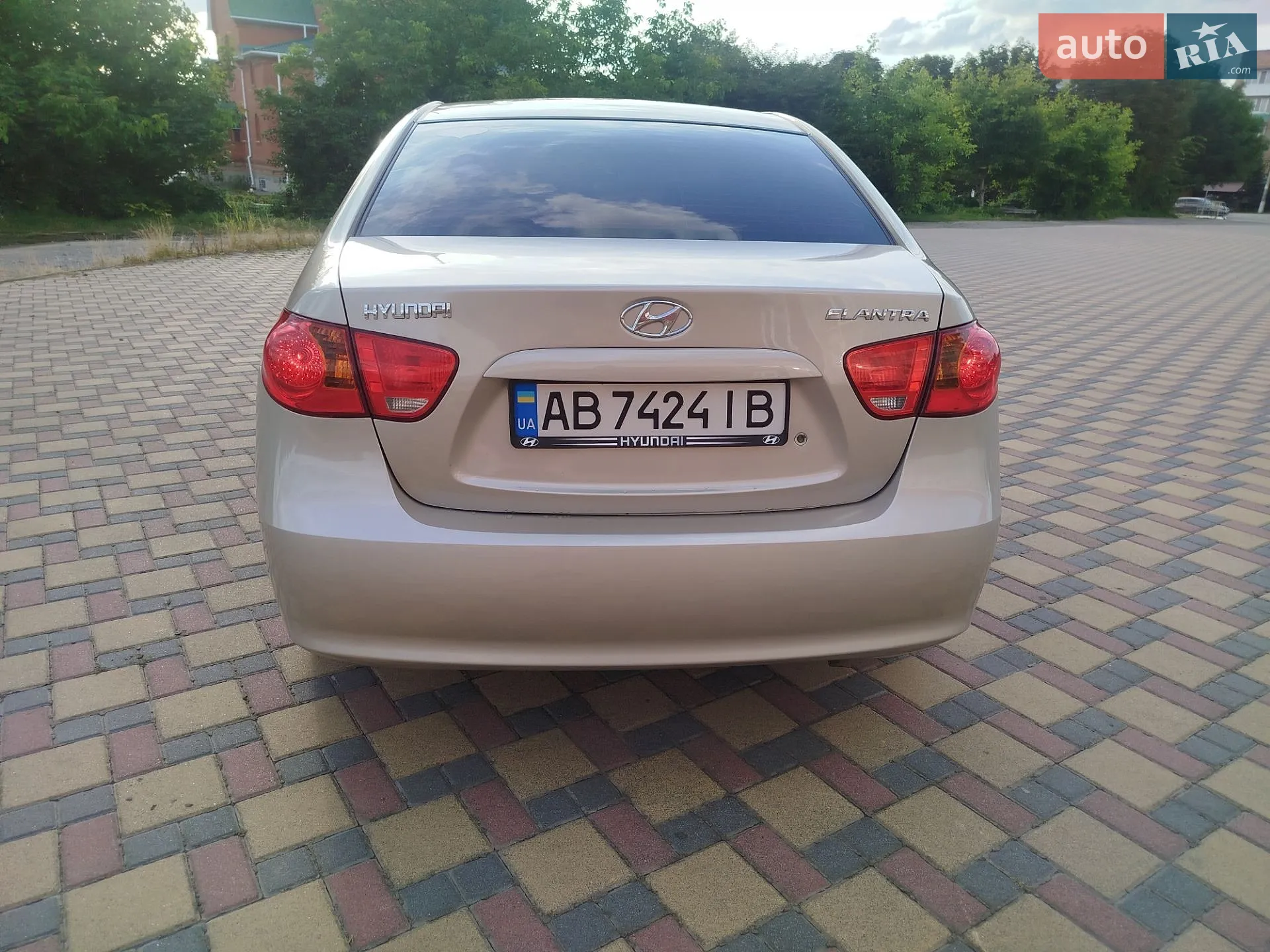 2010 Hyundai Elantra - мініатюра 7