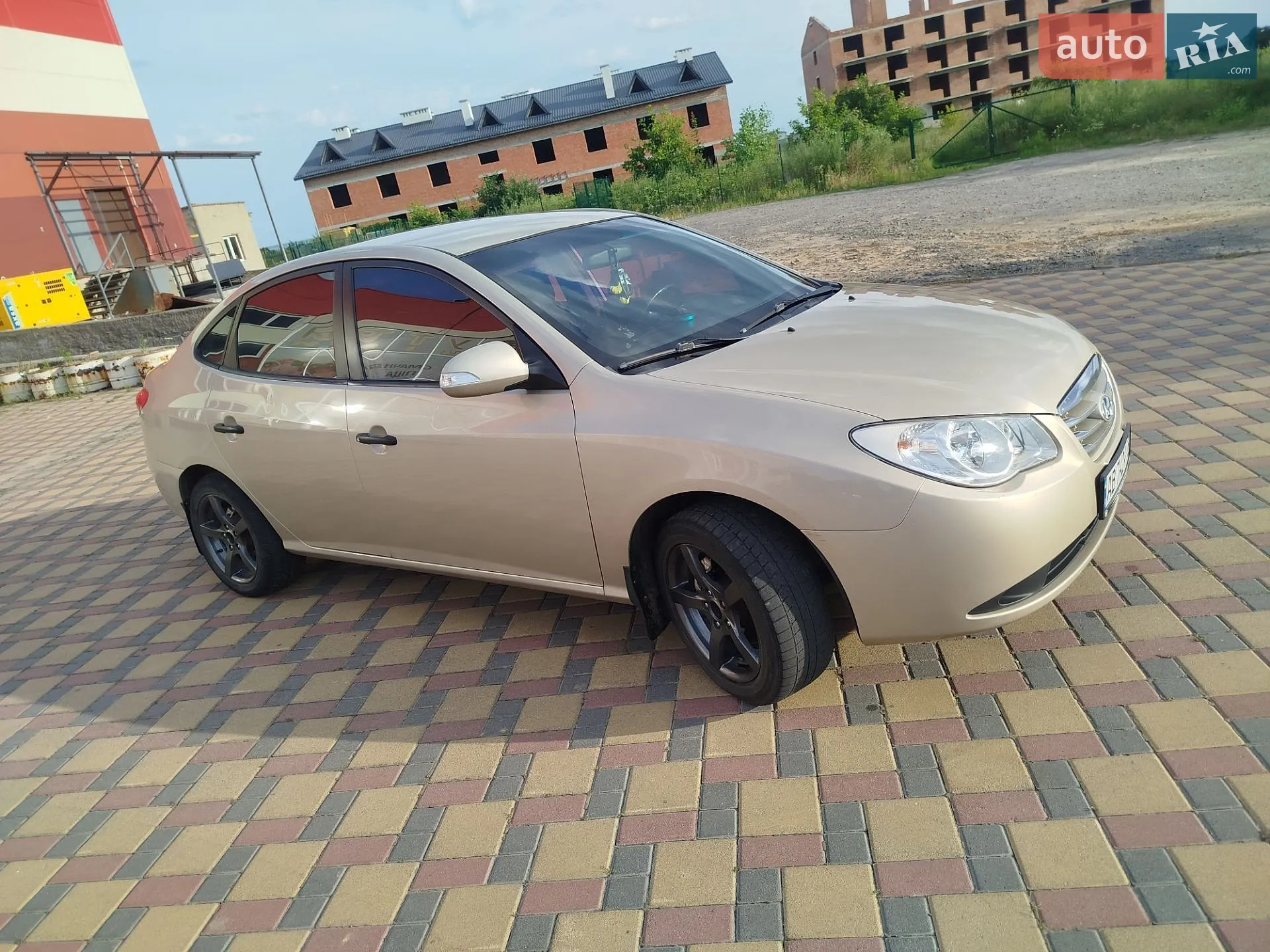 2010 Hyundai Elantra - мініатюра 14