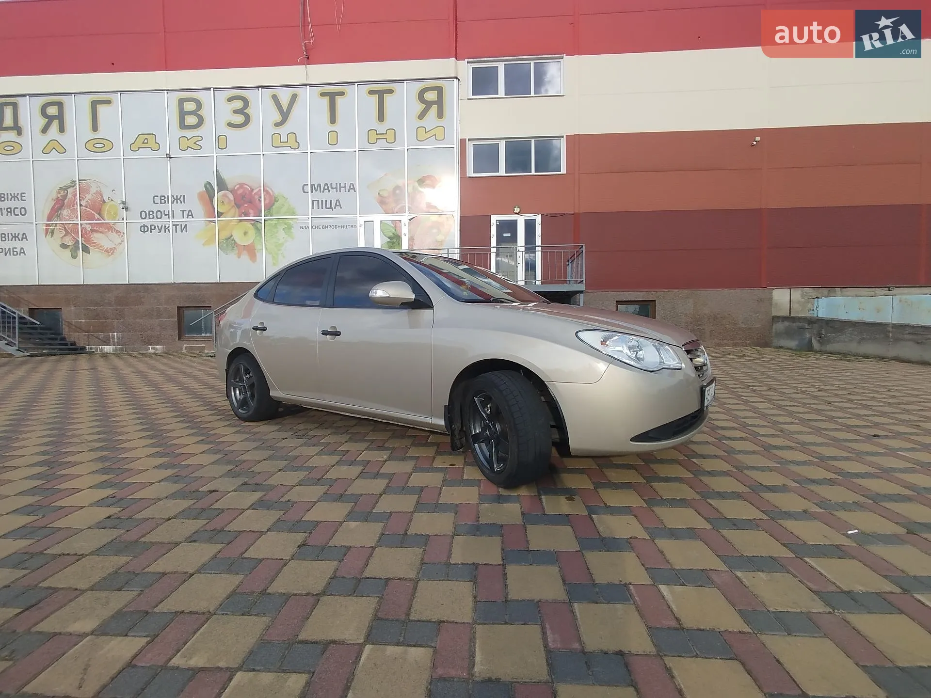 2010 Hyundai Elantra - мініатюра 19