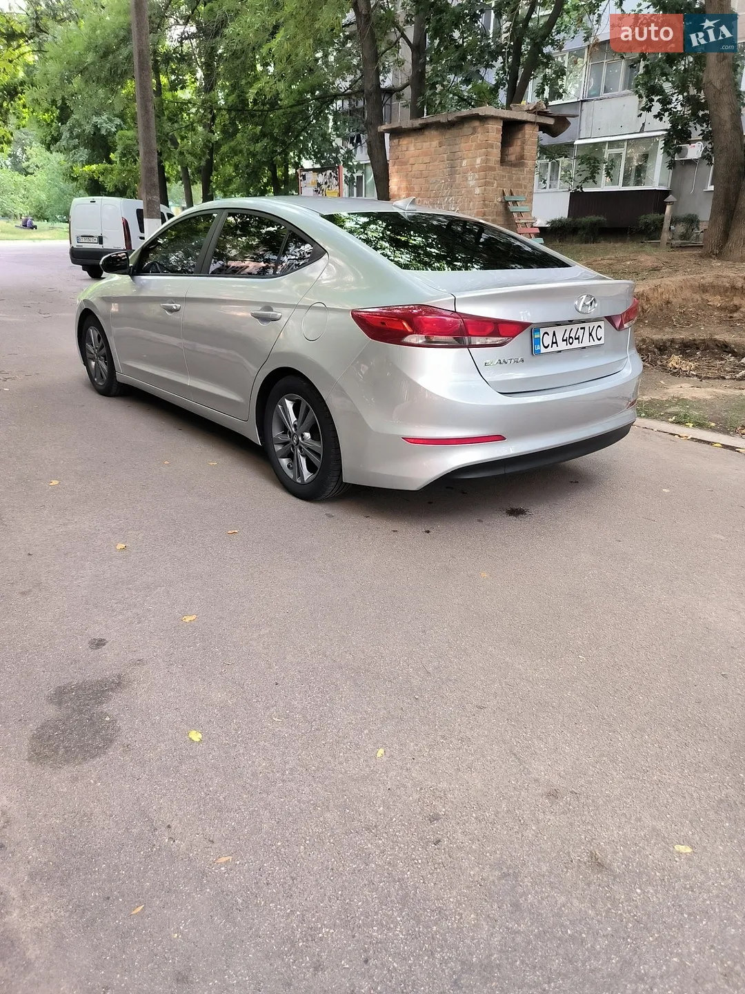 2016 Hyundai Elantra - мініатюра 2