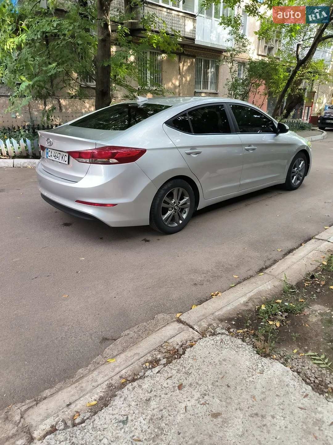 2016 Hyundai Elantra - мініатюра 3