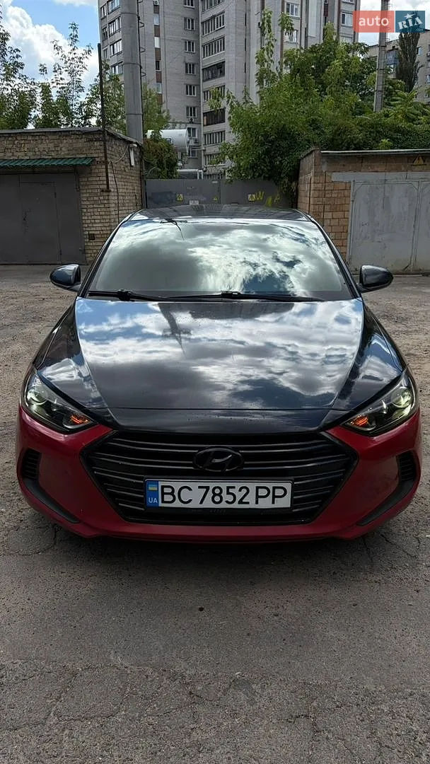 2016 Hyundai Elantra - фото 1
