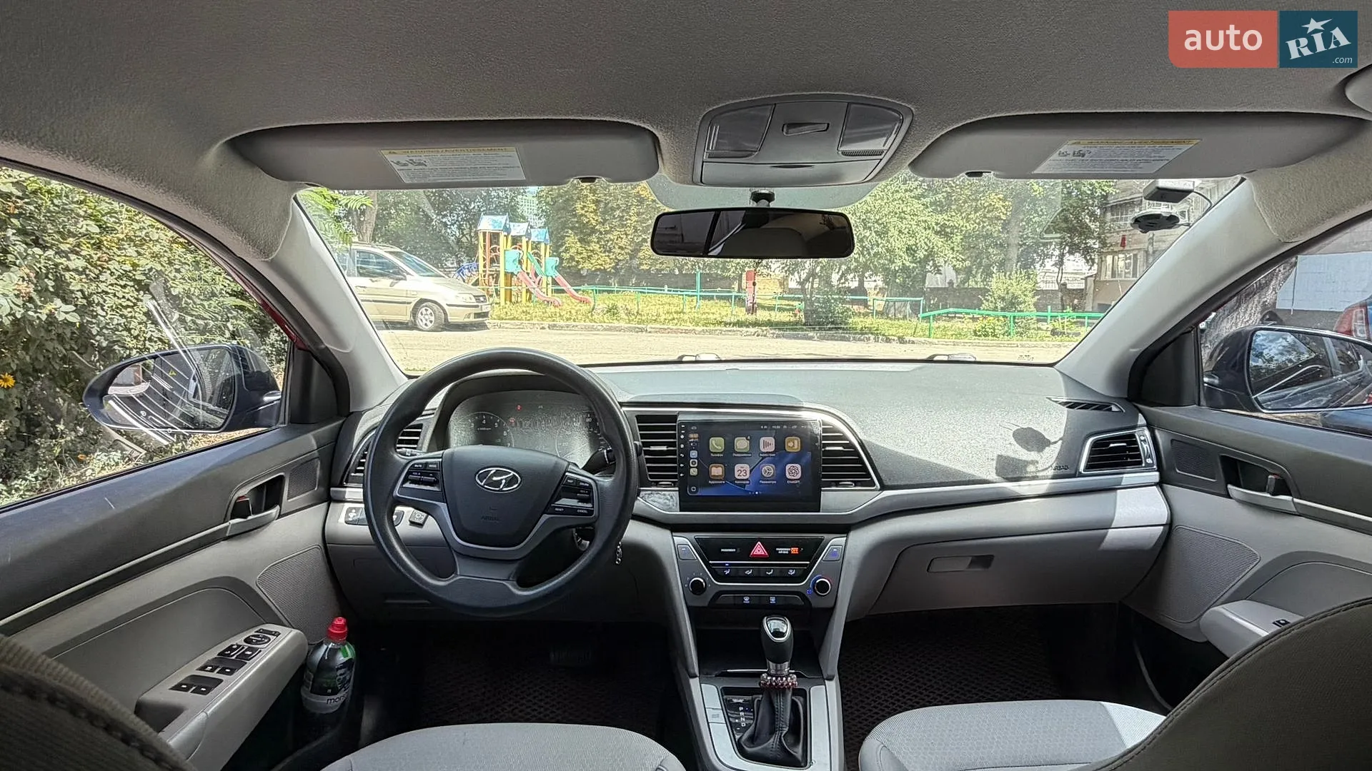 2016 Hyundai Elantra - мініатюра 11